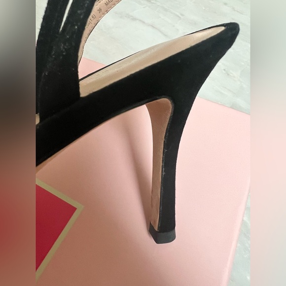 Kate Spade Slingback shoe. Worn twice - Picture 2 of 10